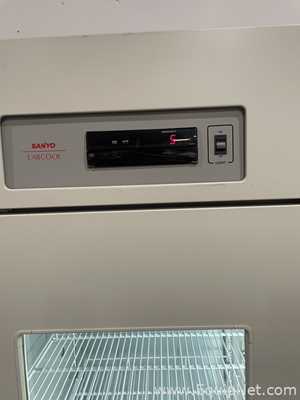Sanyo MPR-1410 Refrigerator