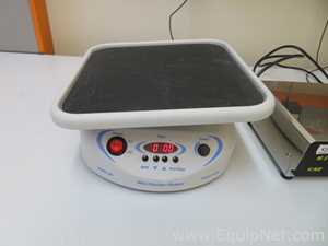 Lot of 3 Miscellaneous Laboratory Equipment