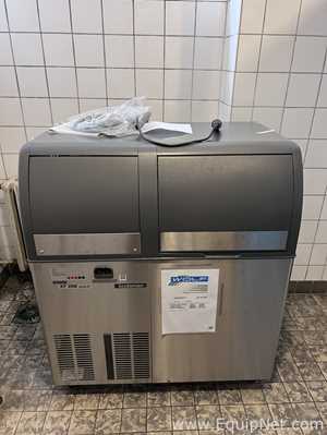 Máquina para Fabricação de Gelo Scotsman EF 206 Easy Fit