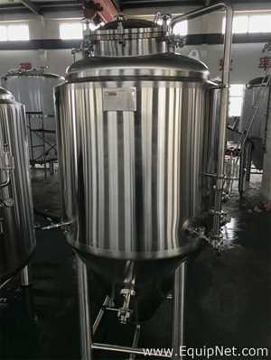 Equipo para elaboración y destilación de cerveza YoLong Industrial . Sin usar