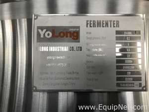 Equipamento de fabricação de cerveja e destilação YoLong Industrial . Sem Uso
