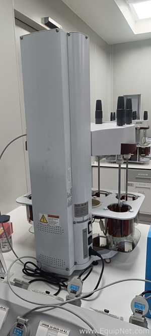 Distek Model 2500 Bathless Dissolution Tester