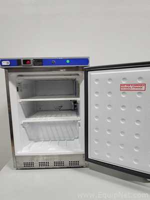 Congelador VWR HCUCBI-0420SS