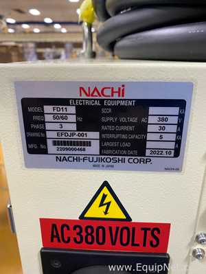 Robótica Nachi SRA 166