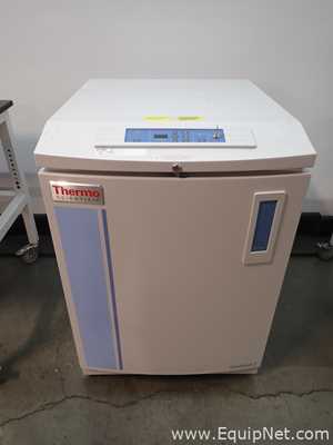 Thermo Scientific CryoPlus 2 Liquid Nitrogen Cryogenic Storage System