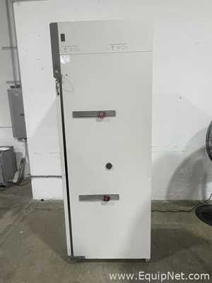 Caron Co 7000-33-1 Environmental and Stability Chamber