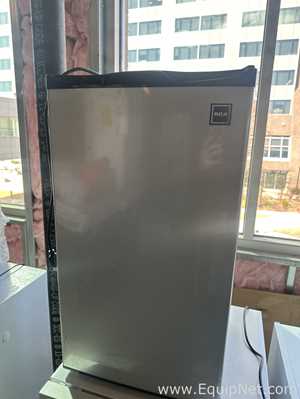 RCA RFR322-C Undercounter Refrigerator