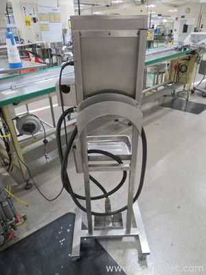 Linhas de Marcador de Código ou Impressão EBS Ink-Jet Systems EBS-6100