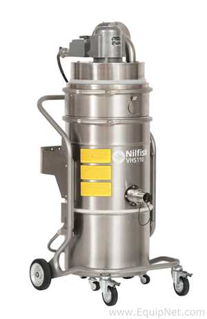 Nilfisk VHS110 Vacuum
