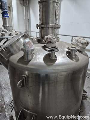 Achintyo Stainless Steel 316L 2000 Liters Medication Tank