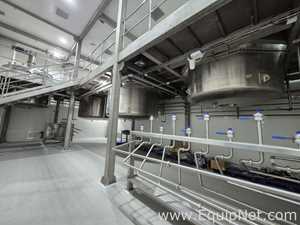 Achintyo Stainless Steel 316L 5000 Liters Bulk Making Tank