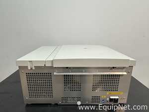 Centrífuga para laboratorio Thermo Fisher Scientific Heraeus Megafuge 40R