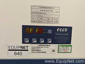 Capela de Exaustão e Fluxo Laminar Esco Lifesciences AHE6D1