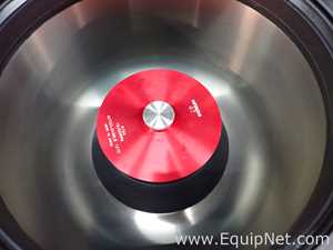 Hitachi CR22N Refrigerated High Speed Centrifuge With Rotor