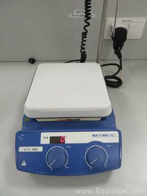 IKA C-MAG HS7 Digital Magnetic Hotplate Stirrer with IKA ETS-D5 Electronic Contact Thermometer