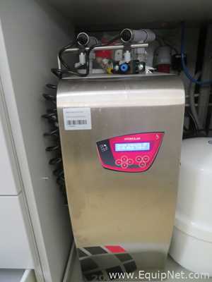 Sistema de Purificação e Destilação de Água Hydrolab HLP 20P