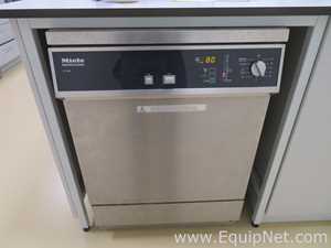 Miele Professional G7883 Laboratory Undercounter Glassware Washer