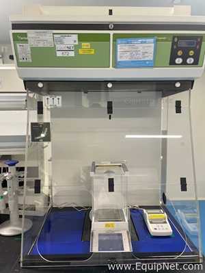 Erlab Flex M321 Fume Hood Lot 672