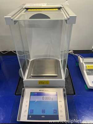 Mettler Toledo XP1203S Electronic Balance Lot 693