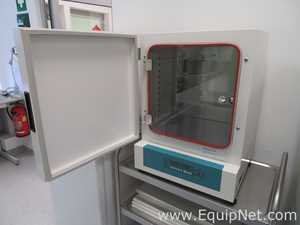 Incubadora Lab Companion IB-01E
