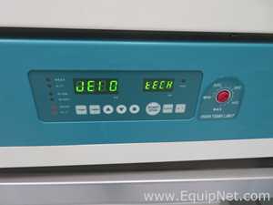 Incubadora Lab Companion IB-01E