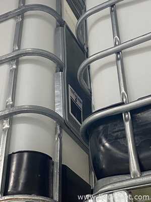 Lote de 8 Recipientes de Almacenamiento  Requisitos de aire 1000 L