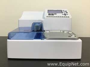 Thermo Scientific Wellwash Versa 888 Microplate Washer
