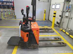 Toyota BT Staxio LPE200/6 Pallet Jack