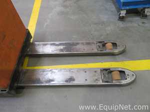 Patín / Transpaletas Toyota Requisitos de aire 2000 KGS