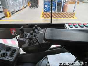 Empilhadeira Toyota 02-8FGF20