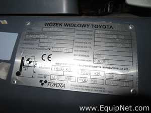 Empilhadeira Toyota 02-8FGF20