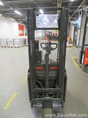 Manipulação de Material Toyota SWE120L