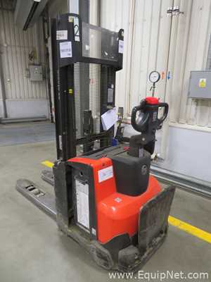 Toyota BT Staxio SWE120L Electric Pallet Stacker