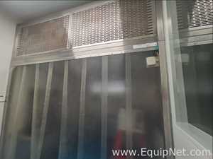 Capela de Exaustão e Fluxo Laminar Shanghai Feirry Pharmaceutical Equipment Co., Ltd. LAF2200