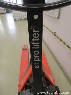 Toyota BT Pro Lifter LHT100 Hand Pallet Truck