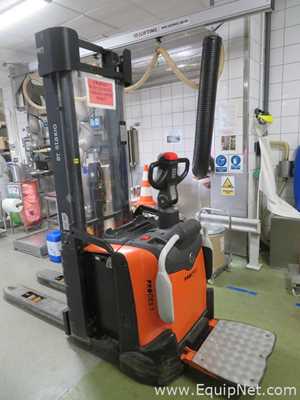 Toyota BT Staxio SPE160 Electric Pallet Stacker
