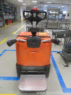 Macaco de Paletes Toyota Requisitos de Ar 2400 KGS