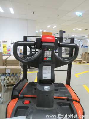 Patín / Transpaletas Toyota Requisitos de aire 2400 KGS