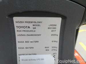 Patín / Transpaletas Toyota Requisitos de aire 2400 KGS