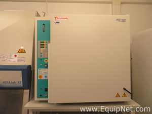Thermo Scientific BBD 6220 CO2 Incubator