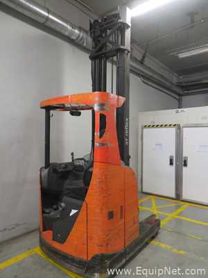Empilhadeira Toyota RRE 160