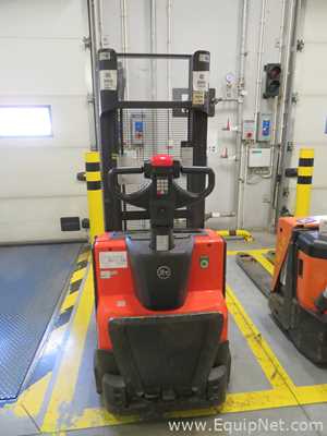 Manipulação de Material Toyota SWE120L