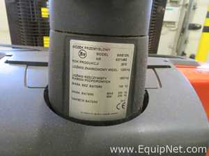 Manipulação de Material Toyota SWE120L