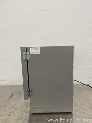VWR 1500EM Digital Incubator