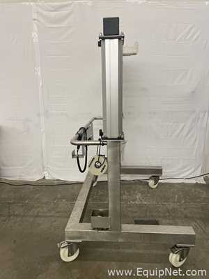 Bio-Rad Maintanence Lift