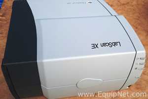 Espectrofotómetro marca HunterLab modelo LabScan XE