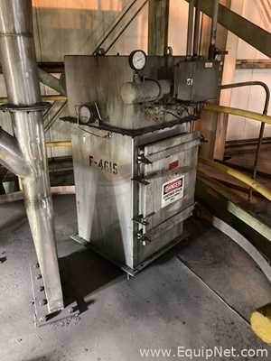 Pulse Jet Bin Type Dust Collector Mounted on A Large Bin  E-4615 and V-4605