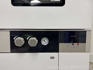 Estufa a Vácuo Yamato Scientific DP63C