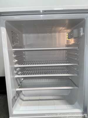 Lot Of Fisher Brand GTFBV05RPSA And 05LREEFSA Isotemp Undercounter Refrigerators