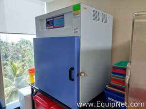 Estufa para Laboratórios Heat And Control HAO-D-24-300
